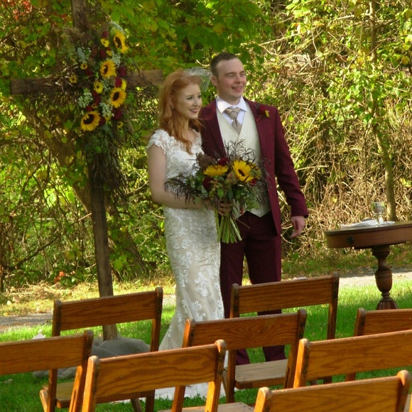 Meet your Posher, Victoria - Picture 1 of 1